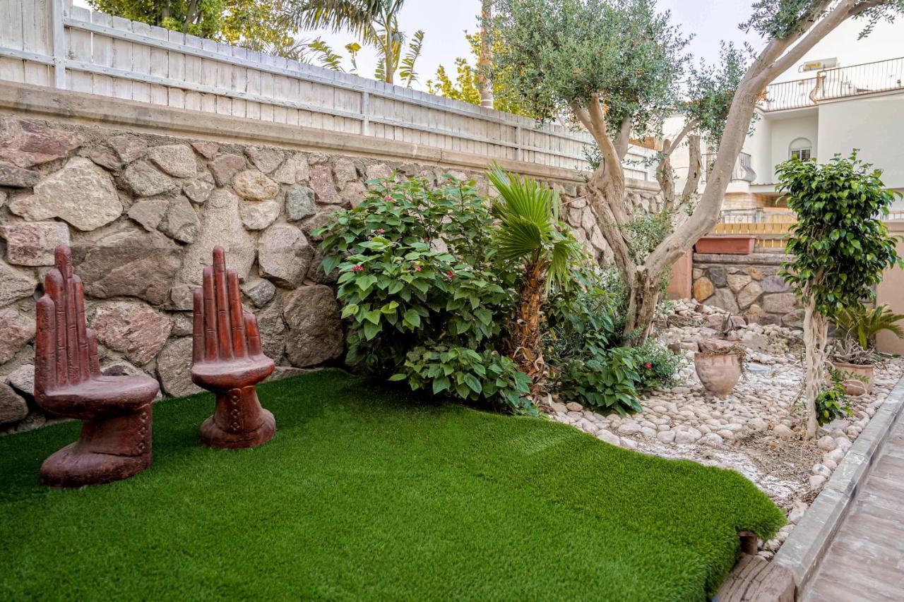 וילה רוני בריכה מחוממת Villa Roni Heated Pool Ejlat Exteriér fotografie